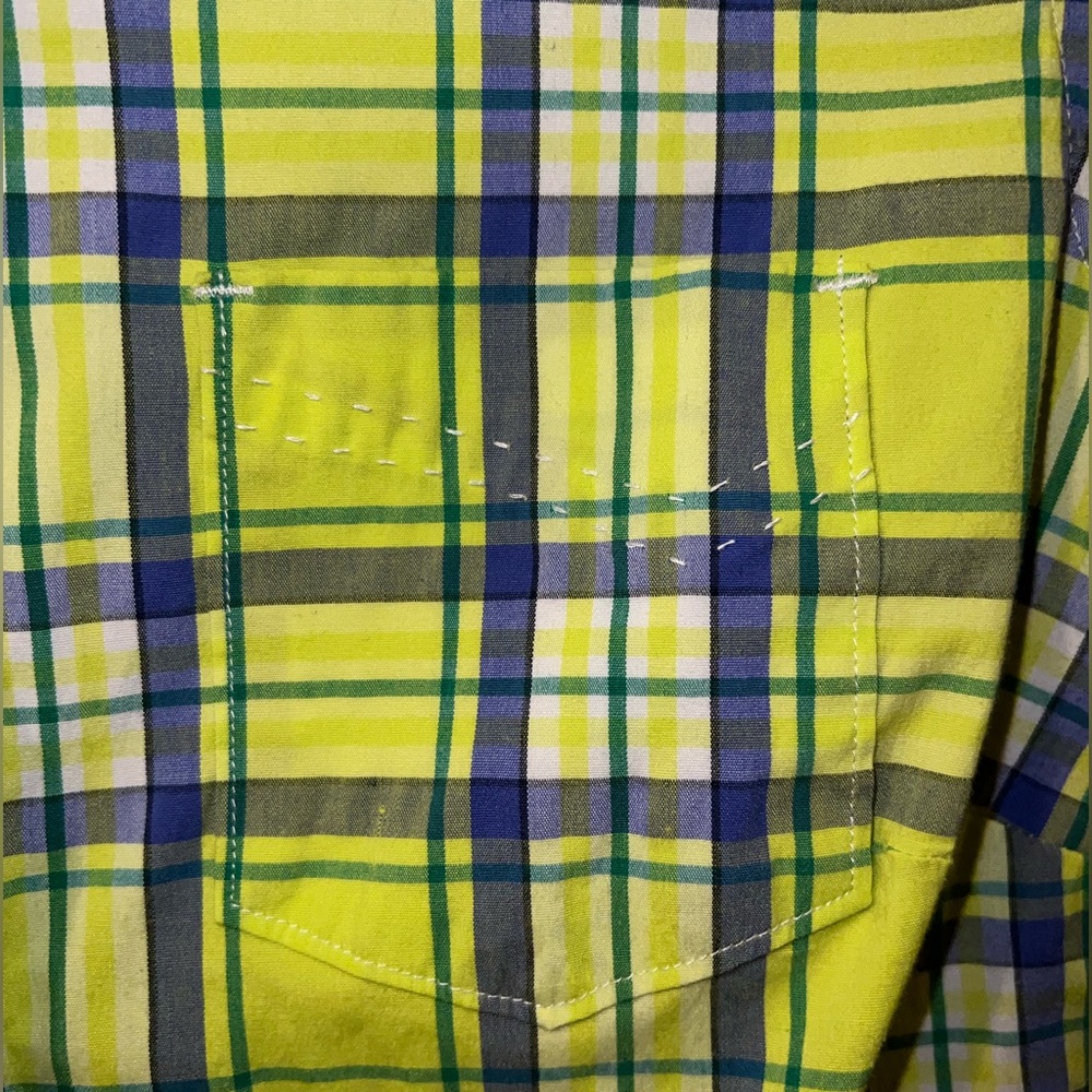 Dickies plaid button down short sleeve shirt/top. Size small. EUC - Picture 7 of 7